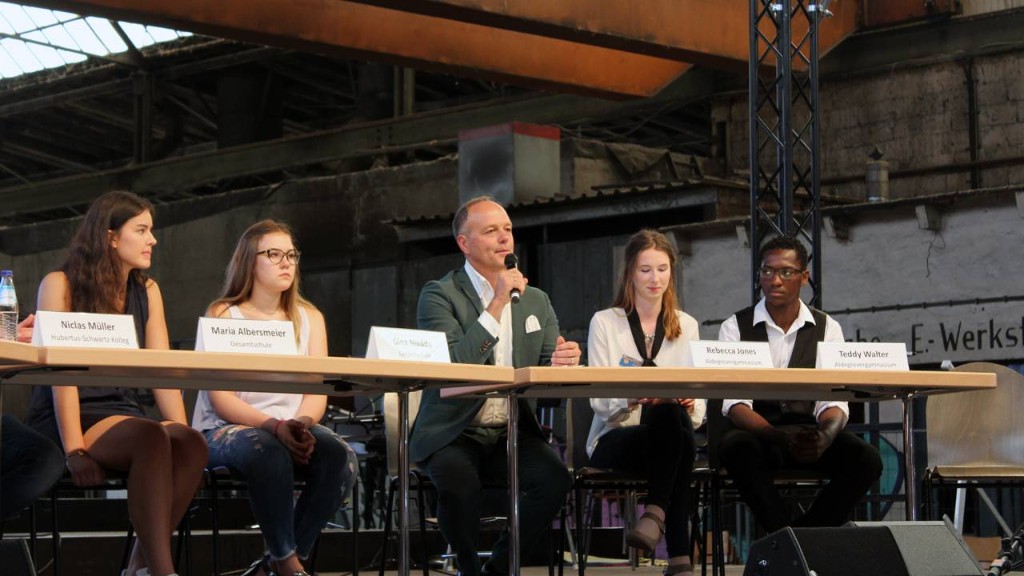 PODIUMSDISKUSSION